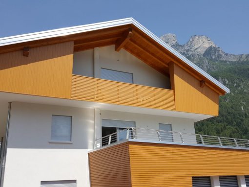 Belluno | Rivestimento facciata e parapetto tecnologico