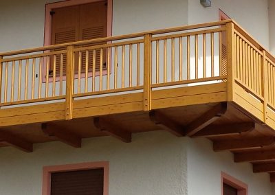 PARAPETTI_BALCONE_RINGHIERE_POGGIOLI_ALLUMINIO_CLASSICO_PALETTI_TRENTINA_DIETRE_SRL