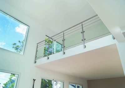 PARAPETTI_BALCONE_MODERNI_RICERCATO_VETRO_ACCIAIO_INOX_DIETRE_SRL