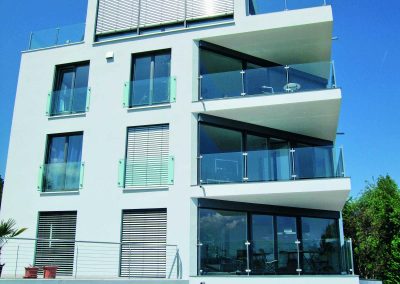 PARAPETTI_BALCONE_MODERNI_RICERCATO_VETRO_ACCIAIO_INOX_DIETRE_SRL