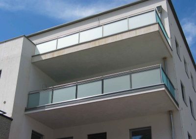 PARAPETTI_BALCONE_MODERNI_RICERCATO_VETRO_ACCIAIO_INOX_DIETRE_SRL