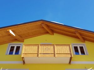DIETRE_SRL_RINGHIERE_POGGIOLI_PARAPETTI_BALCONI_ALLUMINIO_DECORI_ASSI_VERTICALI_2