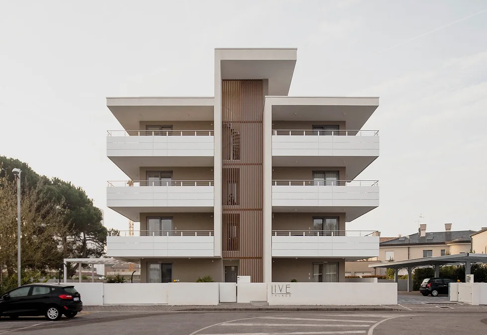 Lido di Jesolo | Parapetti per Live Palace